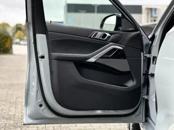 BMW X6 xDrive30d M Sport Sportpaket Gestiksteuerung