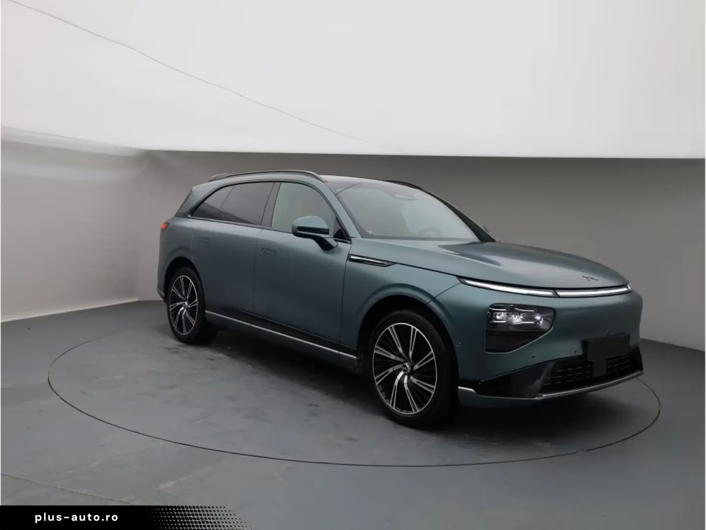 XPENG G9 2025 AWD Performance AHK Premium Package Pano