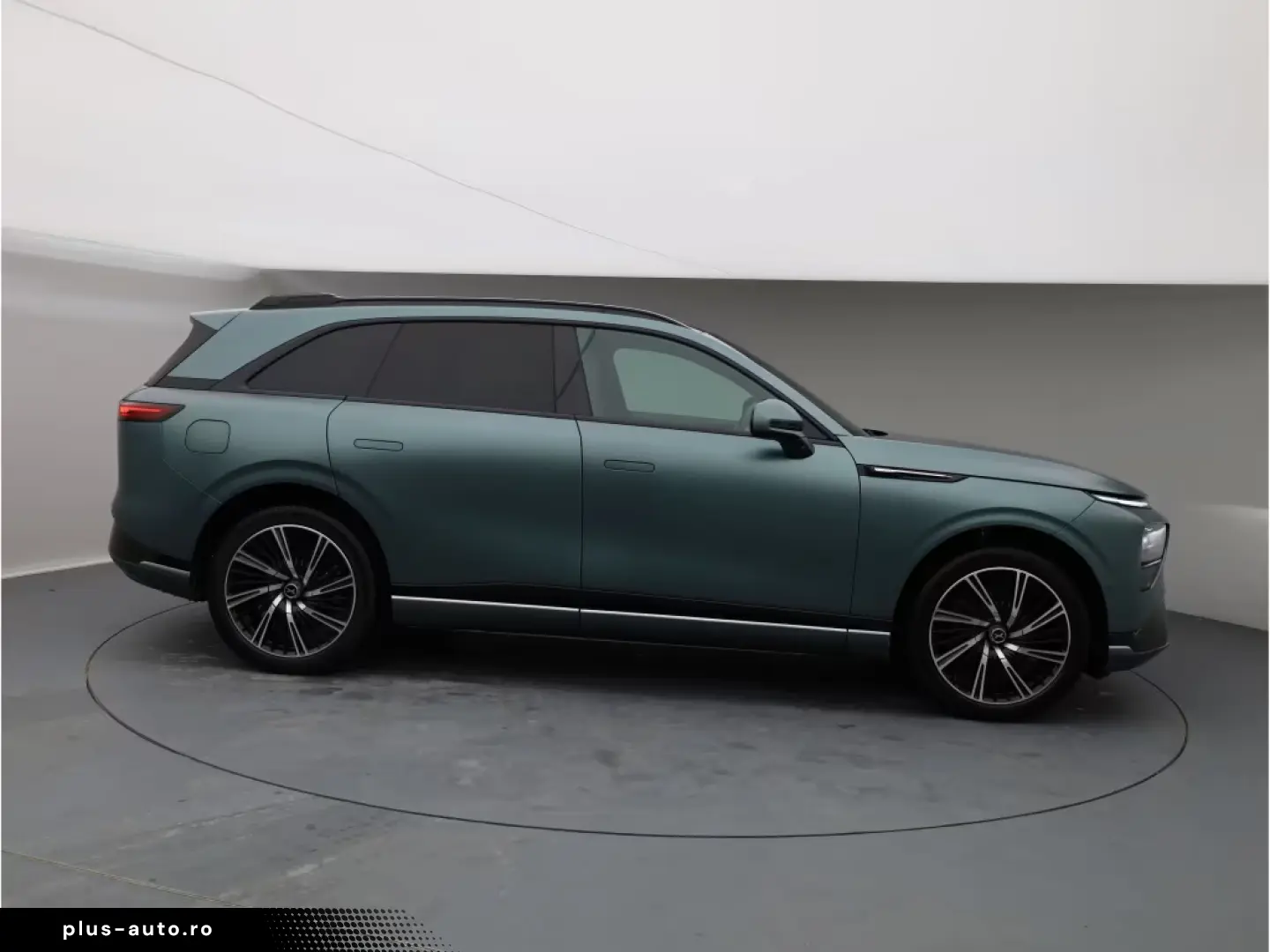 XPENG G9 2025 AWD Performance AHK Premium Package Pano