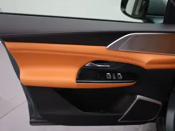 XPENG G9 2025 AWD Performance AHK Premium Package Pano