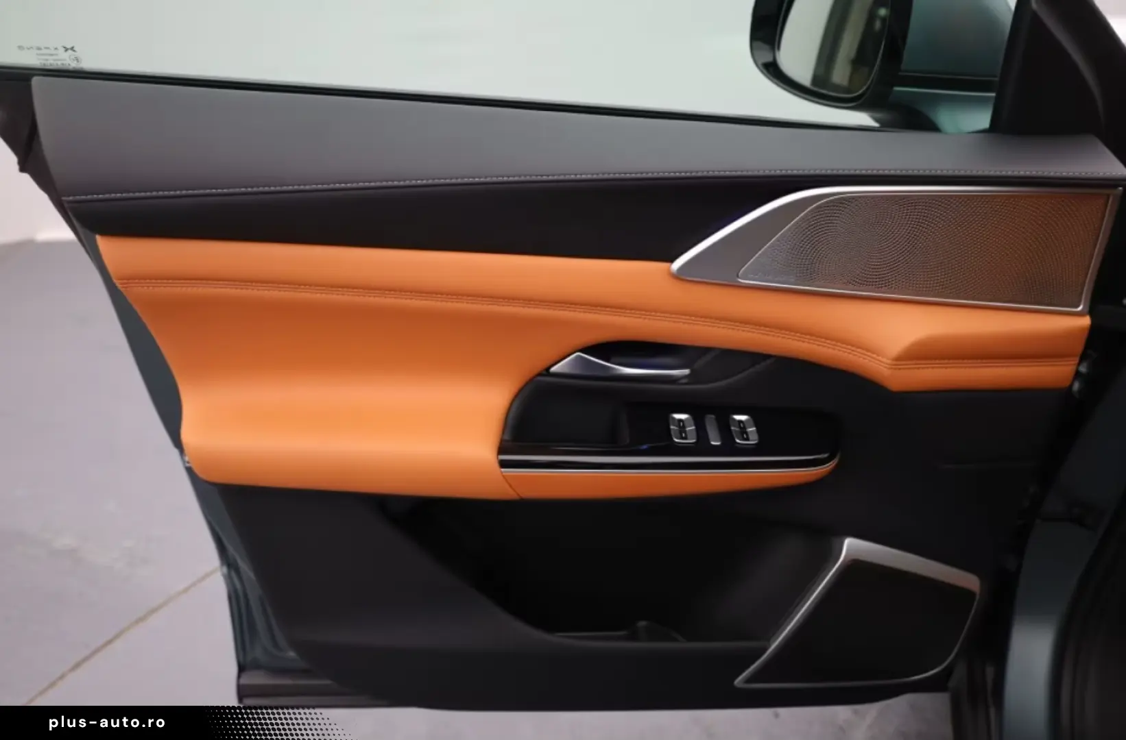 XPENG G9 2025 AWD Performance AHK Premium Package Pano