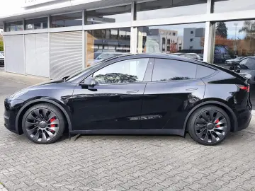 TESLA Model Y PERFORM AWD PANO NAVI STDHZ ACC 360 AHK