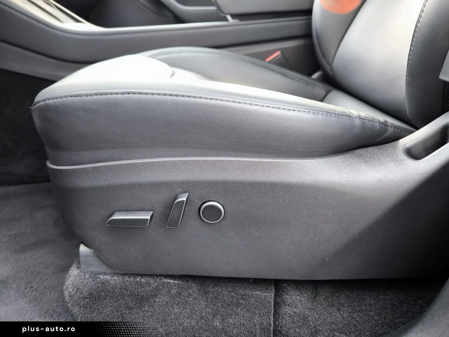 TESLA Model Y PERFORM AWD PANO NAVI STDHZ ACC 360 AHK