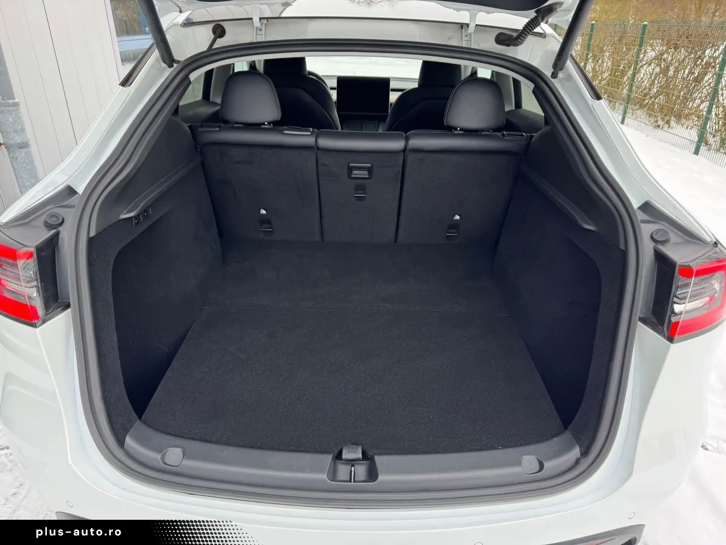 TESLA Model Y Performance AWD