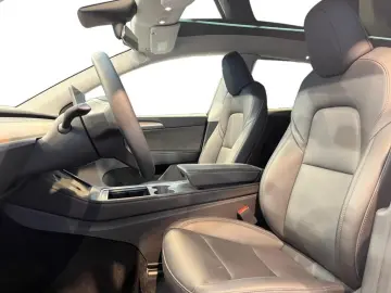 TESLA Model Y Performance Dual AWD Fahrassist Pano Cam