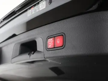 MERCEDES-BENZ GLE 450 4M AMG Night Distronic AHK Air&hellip;