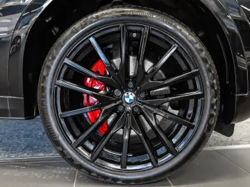 BMW X6 xDrive30d M Sport HUD PANO ACC RFK NAVI LED D