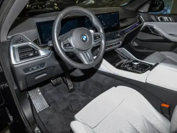 BMW X6 xDrive30d M Sport HUD PANO ACC RFK NAVI LED D