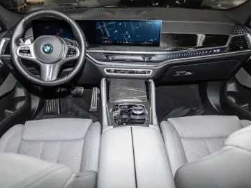 BMW X6 xDrive30d M Sport HUD PANO ACC RFK NAVI LED D