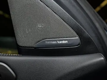 BMW X6 xDrive30d M Sport HUD PANO RFK NAVI LED PDC V