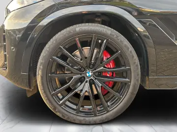 BMW X6 30d M Sport Pro 22  H&K Pano Luft 360 AHK