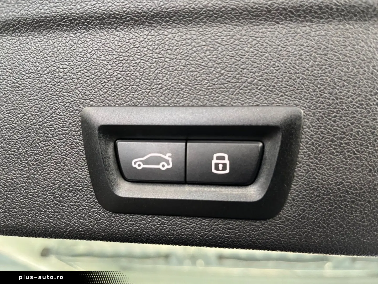 BMW X6 xDrive 40d M SPORT LED AHK PANO-DA H&K