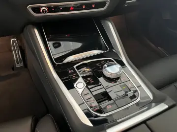 BMW X6 xDrive 40d M SPORT LED AHK PANO-DA H&K