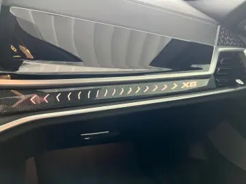 BMW X6 xDrive 40d M SPORT LED AHK PANO-DA H&K