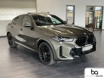 BMW X6 xDrive 30d M Sport 22  Pano HK DrivPro Luft A