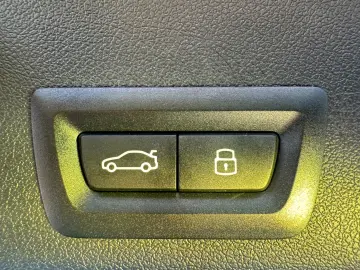 BMW X6 30d xDrive MSport ACC HUD PANO LUFT SOFTC HAR