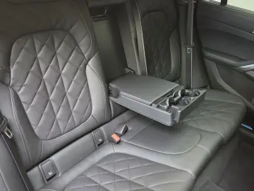 BMW X6 xDrive30d M Sport Pro 22Zoll Pano ACC 360