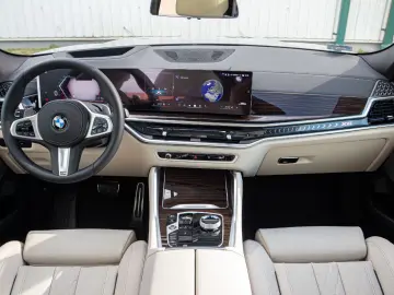 BMW X6 30d M SPORT PRO.SOFTCL.PANO.SITZBELÜFT.HARMAN