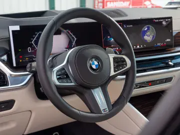 BMW X6 30d M SPORT PRO.SOFTCL.PANO.SITZBELÜFT.HARMAN