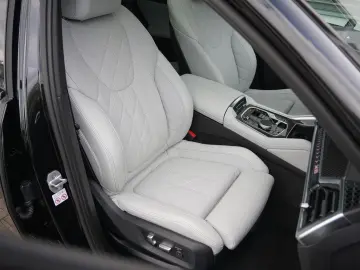 BMW X6 xDrive30d M SPORT PRO-LUFTF.-PANO-HUD-H K-22M