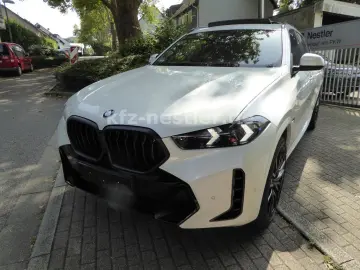 BMW X6 40d M Sport Pro Pano Luft HUD 22Zoll Harman
