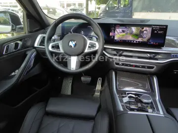 BMW X6 40d M Sport Pro Pano Luft HUD 22Zoll Harman