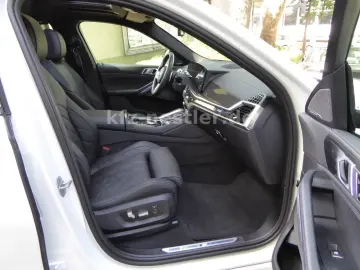 BMW X6 40d M Sport Pro Pano Luft HUD 22Zoll Harman