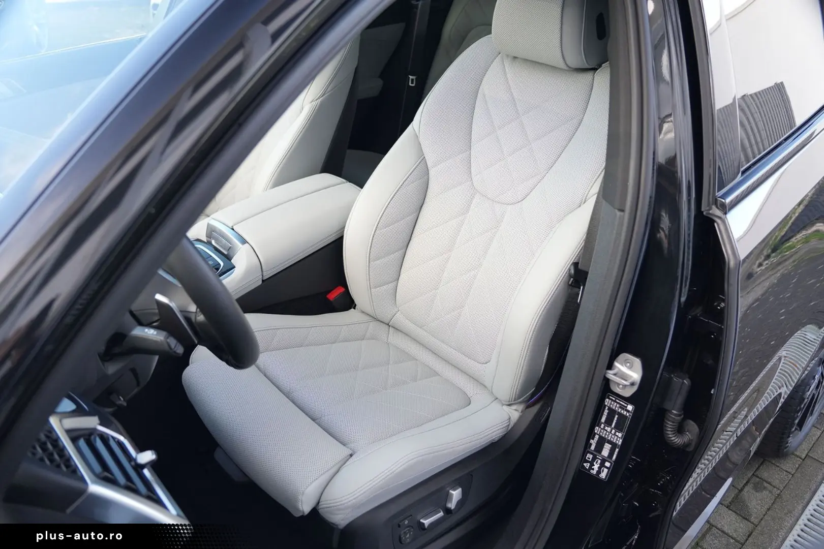 BMW X6 xDrive30d M SPORT PRO-LUFTF.-PANO-HUD-H K-22M