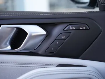 BMW X6 xDrive30d M SPORT PRO-LUFTF.-PANO-HUD-H K-22M