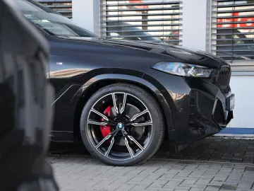 BMW X6 xDrive30d M SPORT PRO-LUFTF.-PANO-HUD-H K-22M