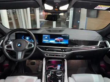 BMW X6 xDrive 40d M Sport Pro 22  Pano AHK ACC