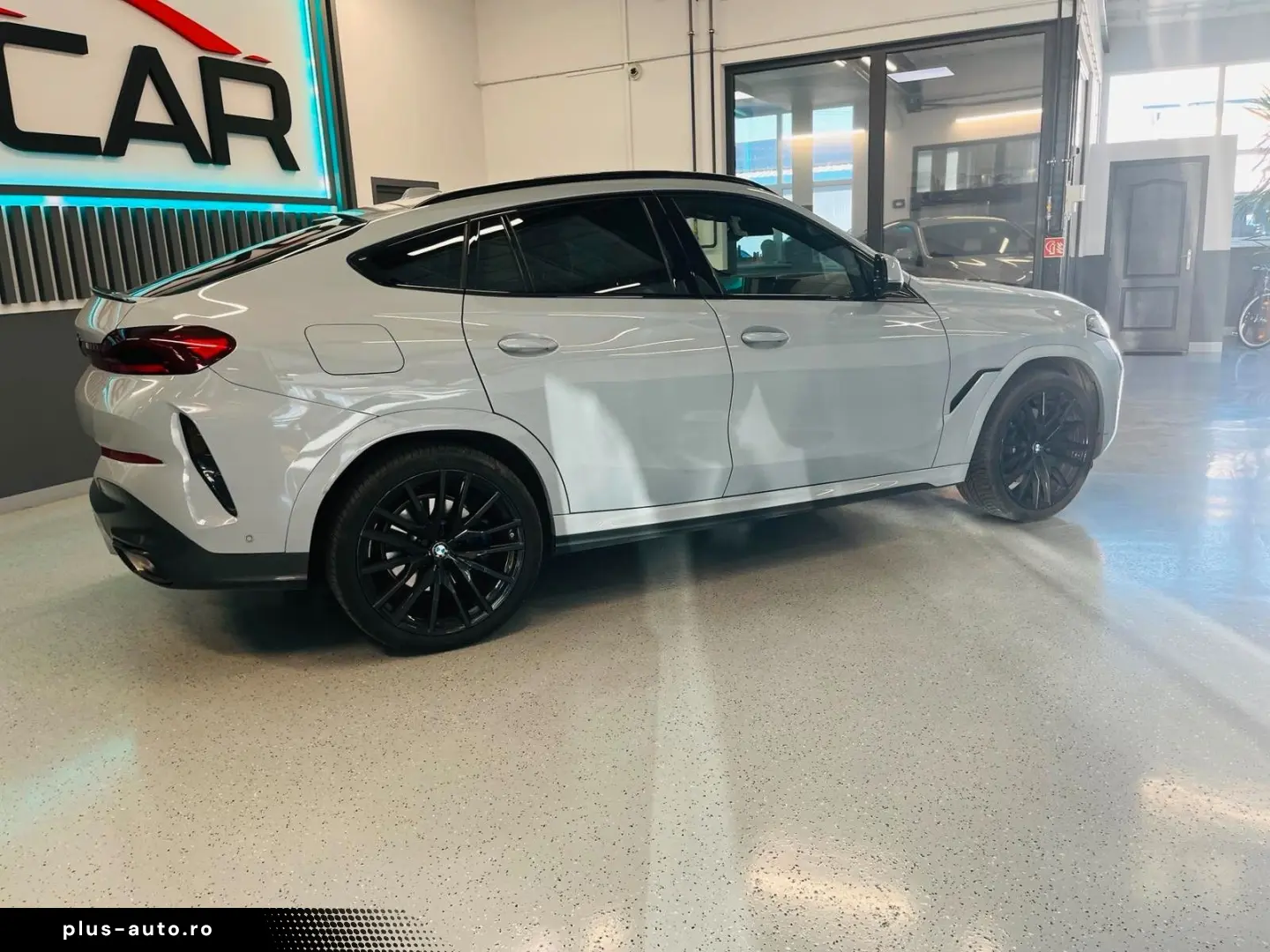 BMW X6 40 d xDrive M Sport   PANO HARMAN 360KAMERA