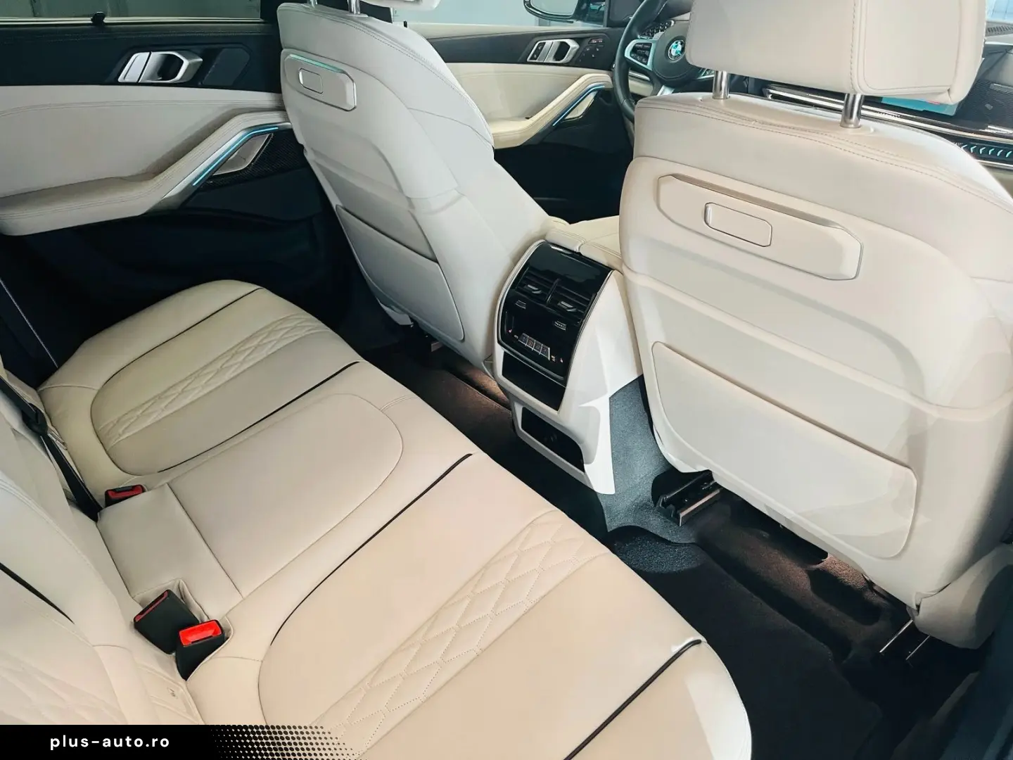 BMW X6 40 d xDrive M Sport   PANO HARMAN 360KAMERA