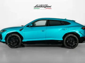 LAMBORGHINI Urus SE Blu Uranus  Style Pack High Gloss Black