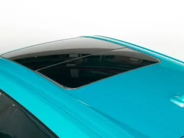 LAMBORGHINI Urus SE Blu Uranus  Style Pack High Gloss Black