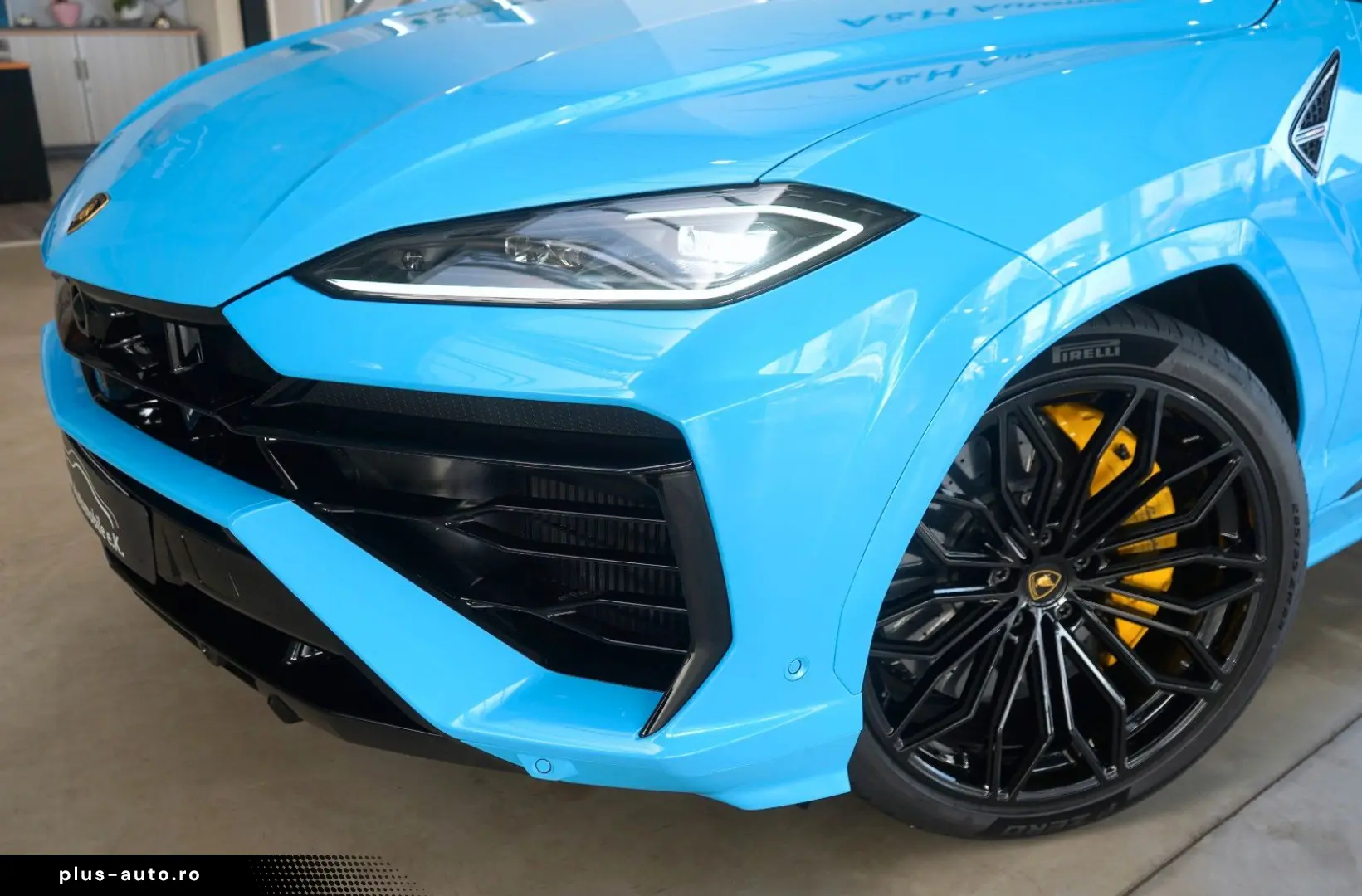 LAMBORGHINI Urus SE  PANORMA CARBON B&O BLU CEPHEUS 1.HAND