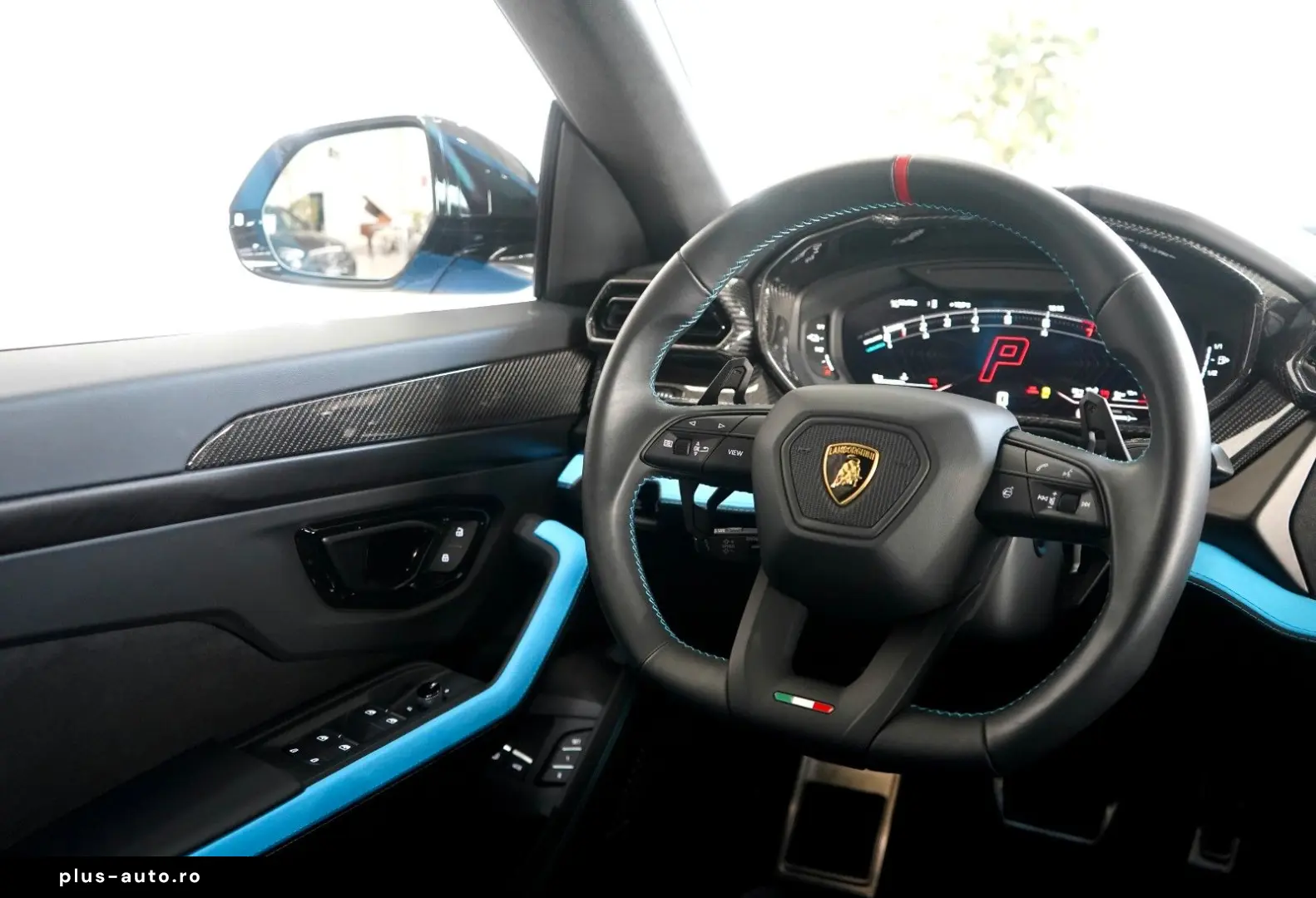 LAMBORGHINI Urus SE  PANORMA CARBON B&O BLU CEPHEUS 1.HAND