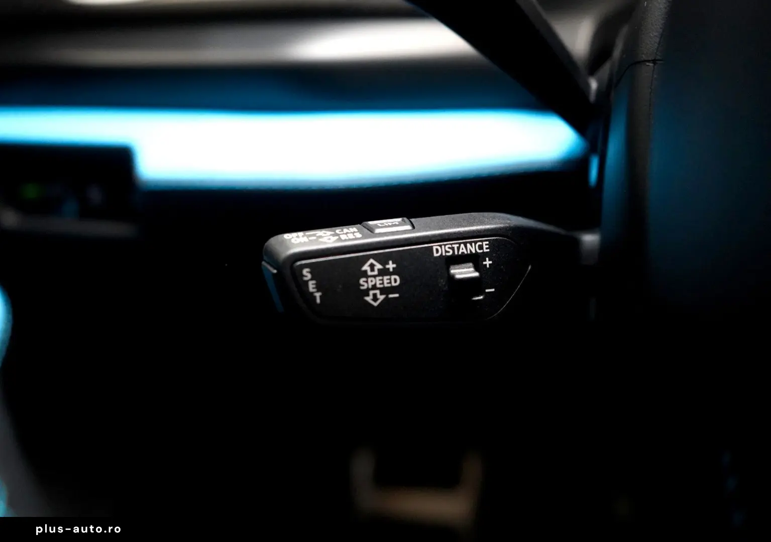 LAMBORGHINI Urus SE  PANORMA CARBON B&O BLU CEPHEUS 1.HAND