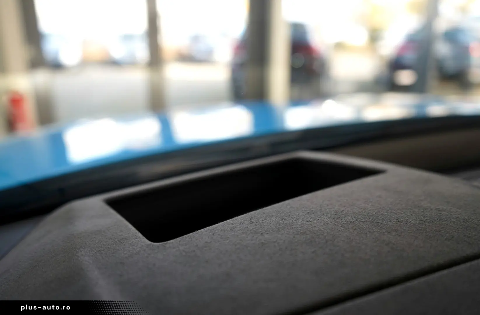 LAMBORGHINI Urus SE  PANORMA CARBON B&O BLU CEPHEUS 1.HAND