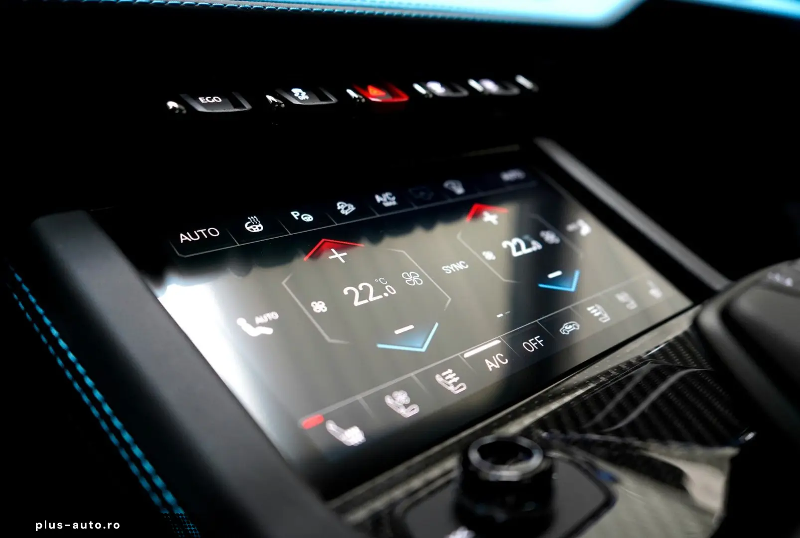 LAMBORGHINI Urus SE  PANORMA CARBON B&O BLU CEPHEUS 1.HAND