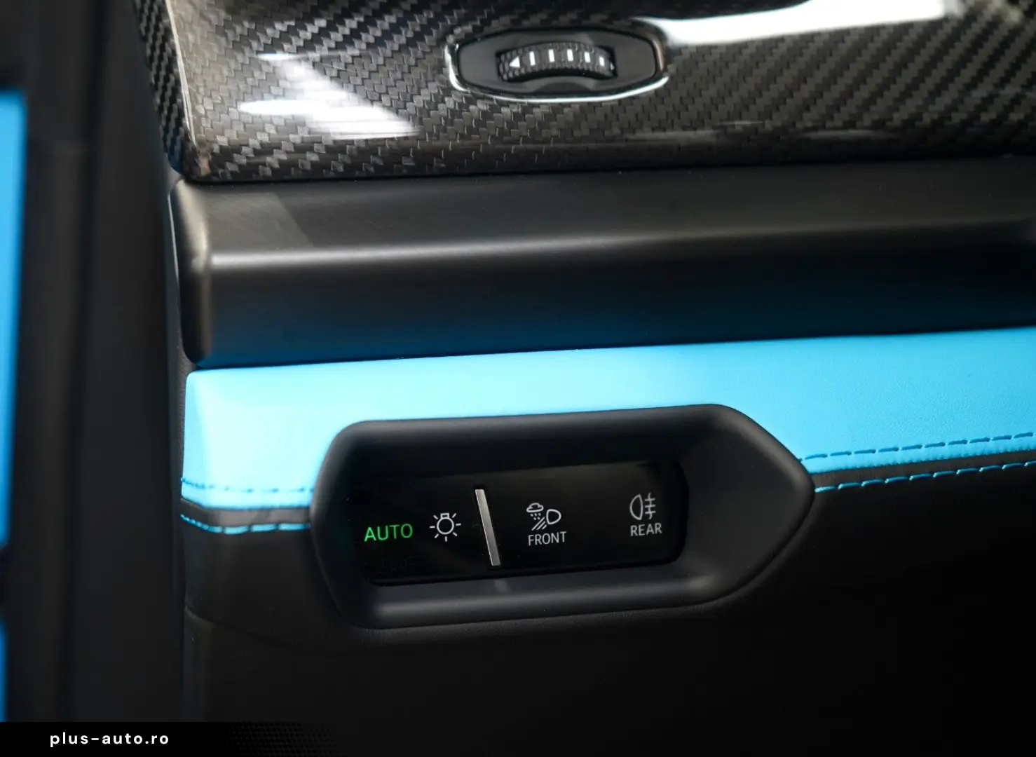 LAMBORGHINI Urus SE  PANORMA CARBON B&O BLU CEPHEUS 1.HAND