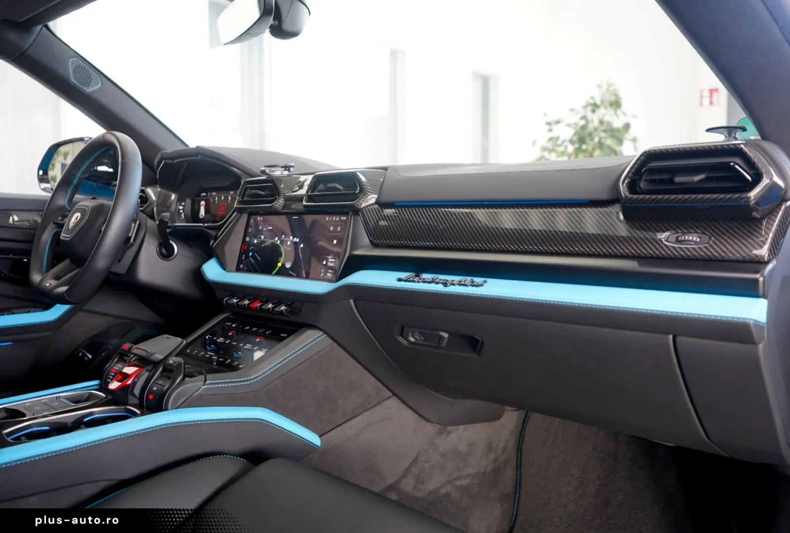 LAMBORGHINI Urus SE  PANORMA CARBON B&O BLU CEPHEUS 1.HAND