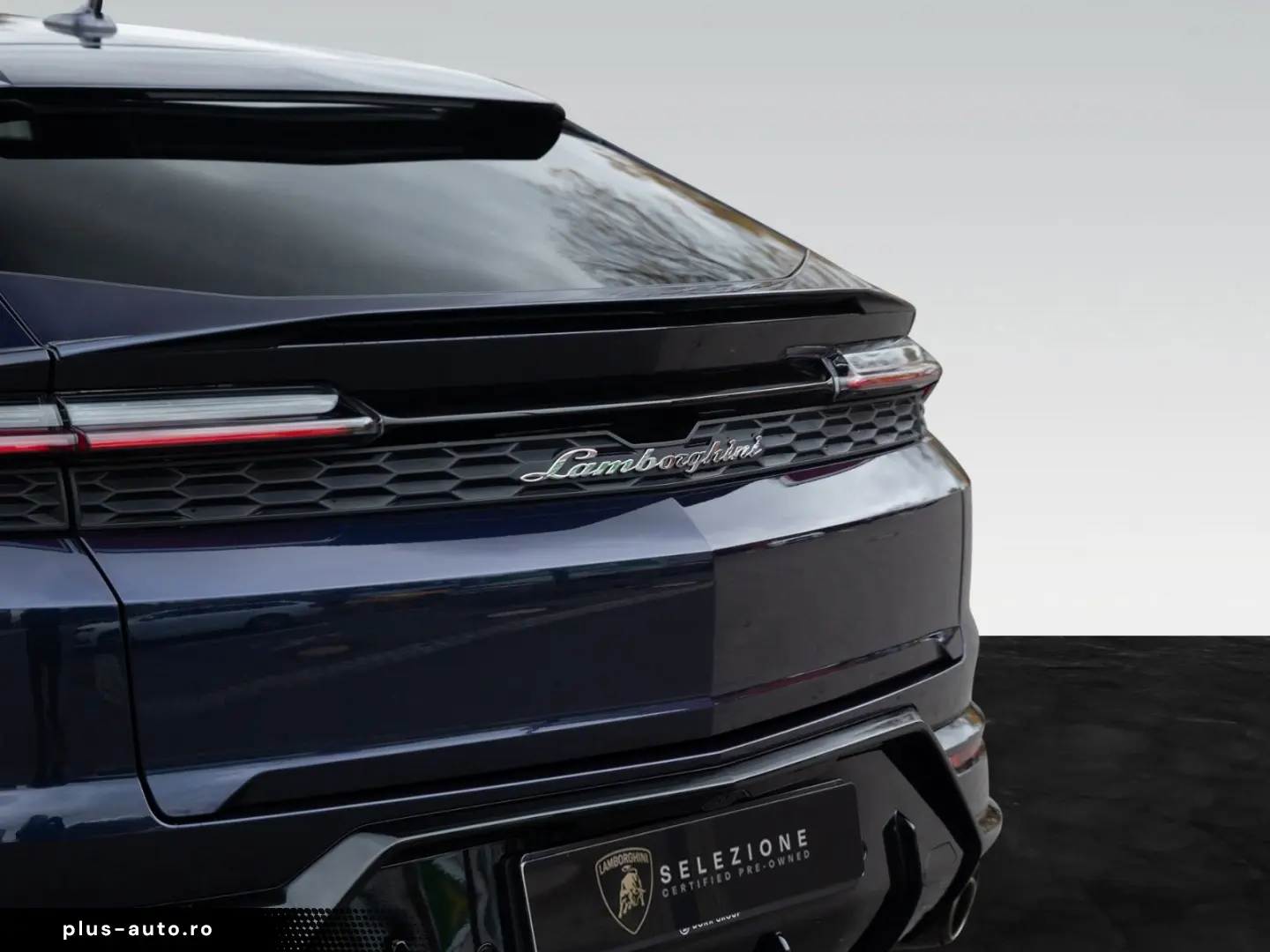 LAMBORGHINI Urus SE   Viola Galaxias   Akrapovic   PPF