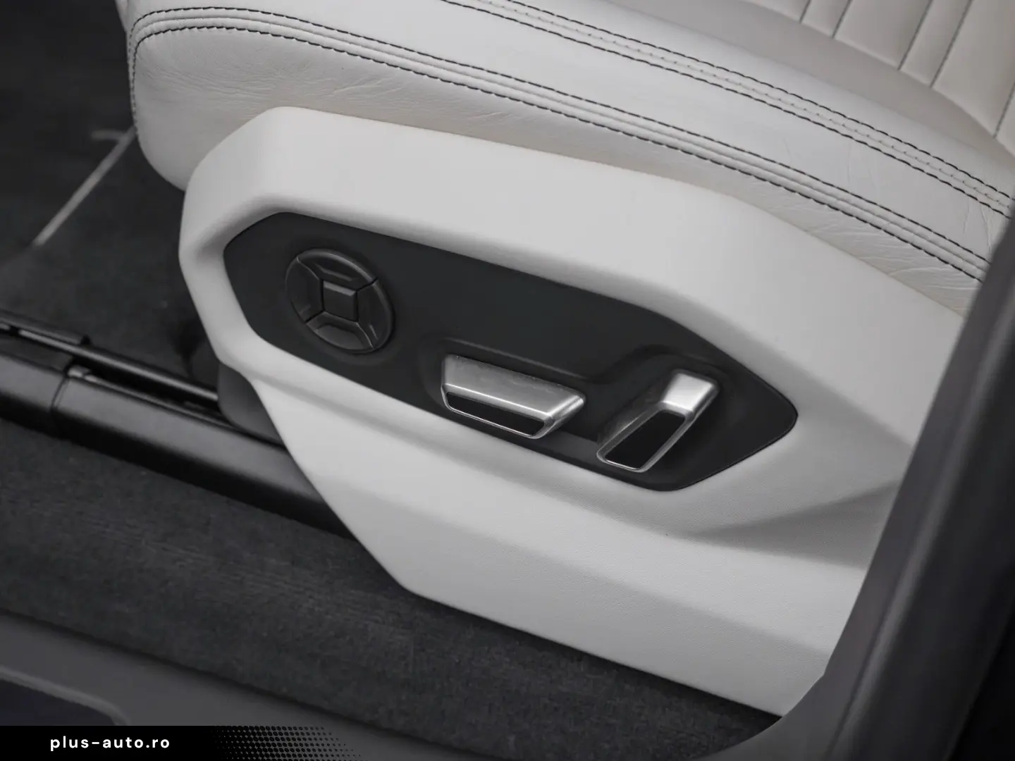 LAMBORGHINI Urus SE   Viola Galaxias   Akrapovic   PPF