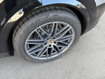 PORSCHE Cayenne Coupe Clubleder HAL Bose SWA HD UPE.132€