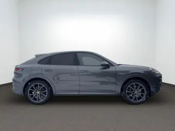 PORSCHE Cayenne Coupe E-Hybrid Sportdesign Matrix Pano