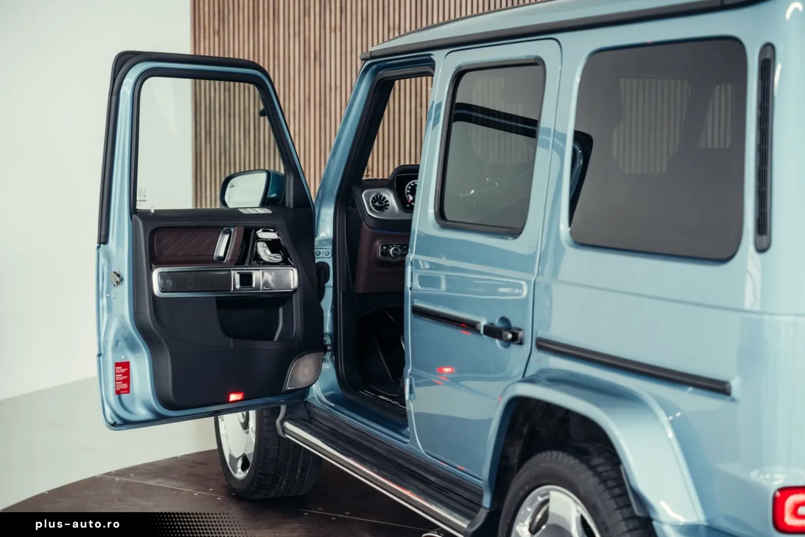 MERCEDES-BENZ G63 AMG  MANUFAKTUR Azzurro Metallizza&hellip;