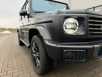 MERCEDES-BENZ G450d  Superior AMG Komfort Technik MWST!