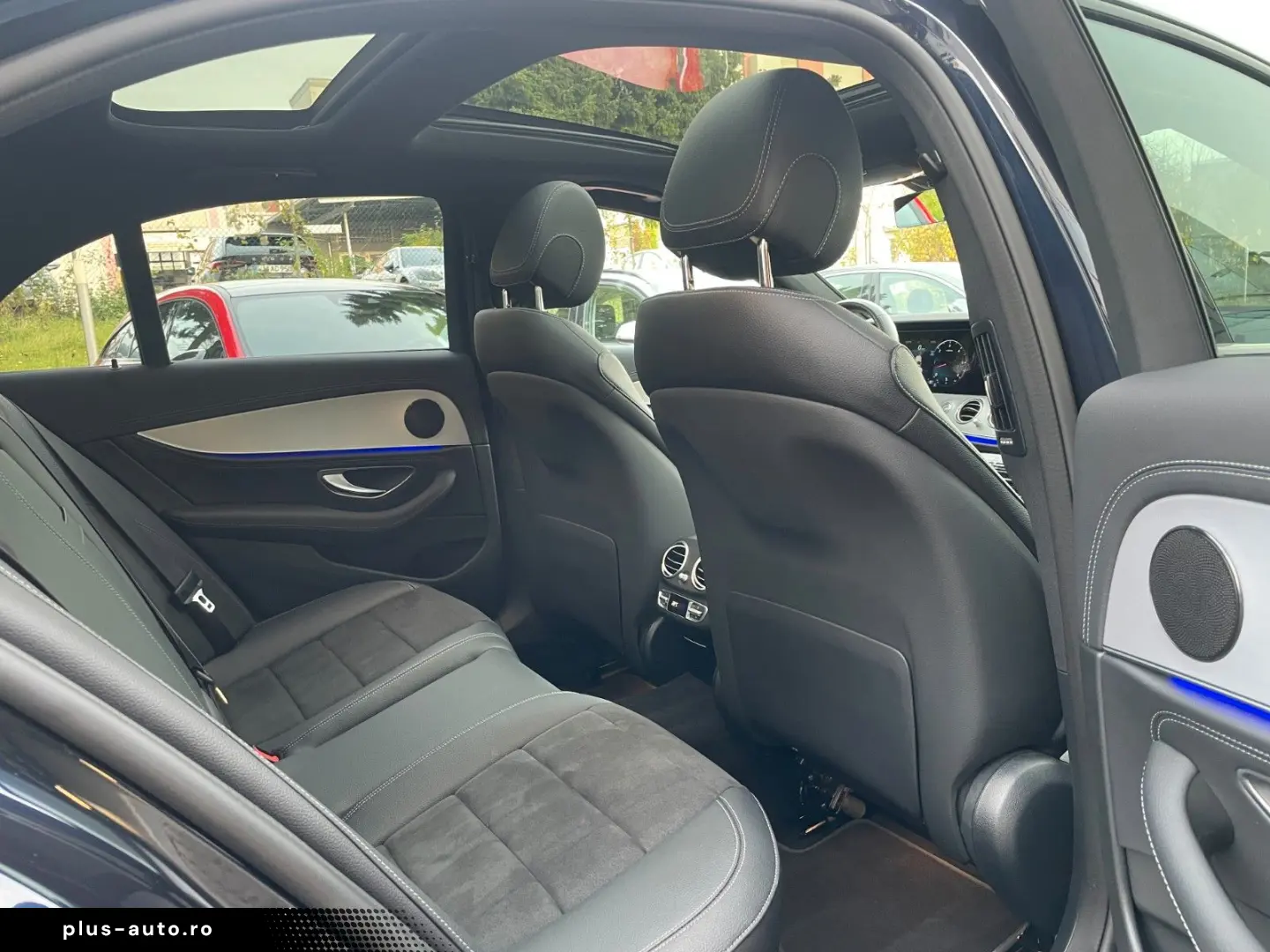 MERCEDES-BENZ E 400d 4Matic AMG MBUX DISTR HUD 360 P&hellip;