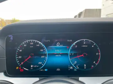 MERCEDES-BENZ E 400d 4Matic AMG MBUX DISTR HUD 360 P&hellip;